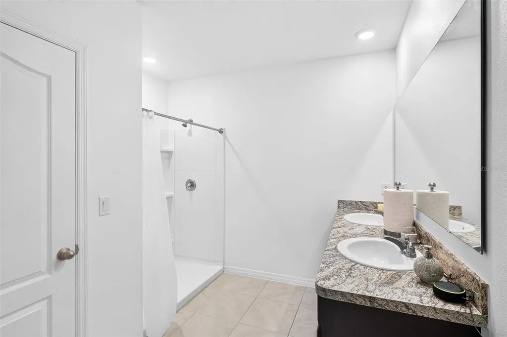 1351 Fox Squirrel Drive Davenport FL 33897