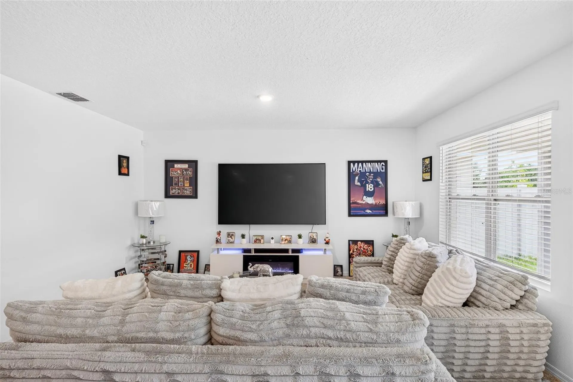 1351 Fox Squirrel Drive Davenport FL 33897