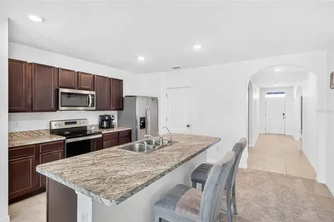 1351 Fox Squirrel Drive Davenport FL 33897