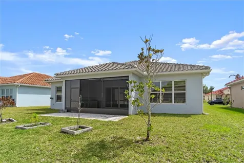 2320 Symphony Circle St Cloud FL 34771