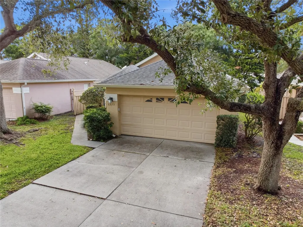 3225 Gulf Watch Court Sarasota FL 34231