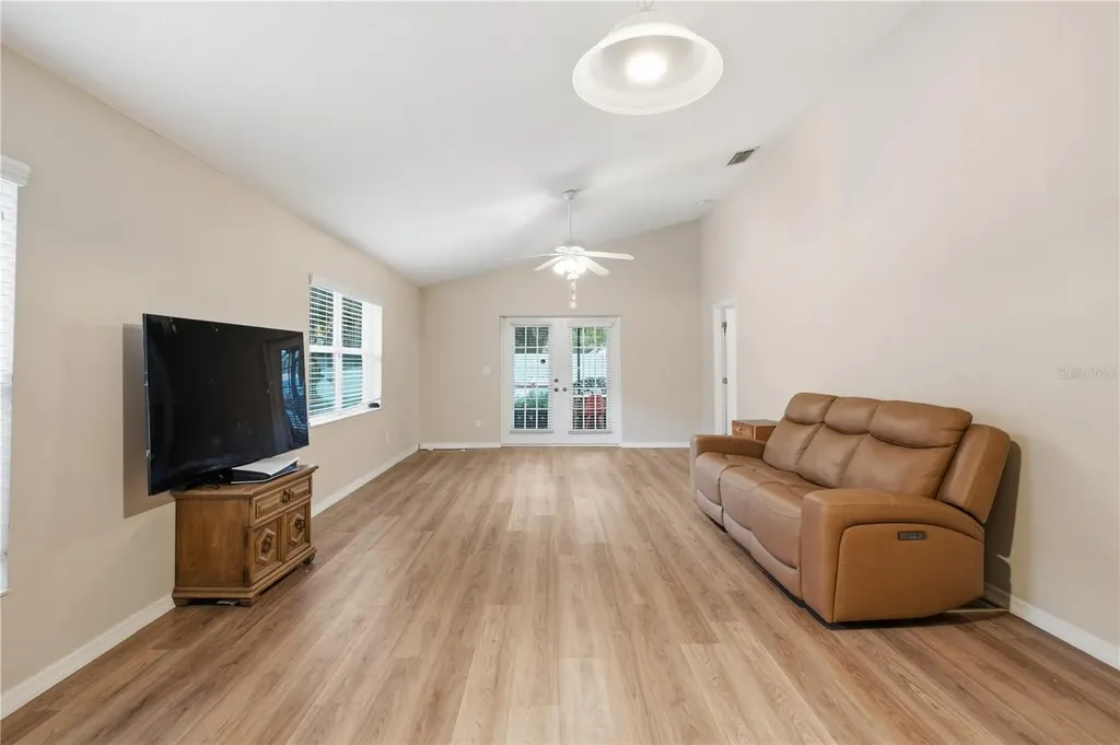 3225 Gulf Watch Court Sarasota FL 34231