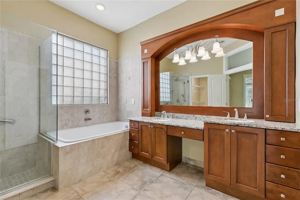 184 Wimbledon Circle Lake Mary FL 32746