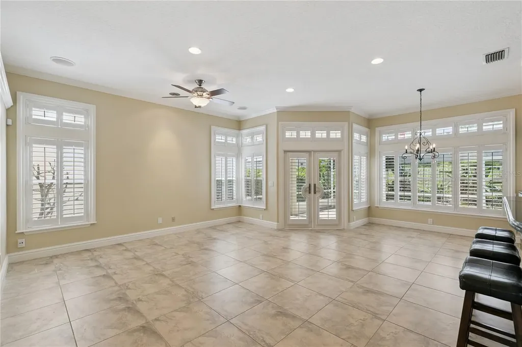 184 Wimbledon Circle Lake Mary FL 32746