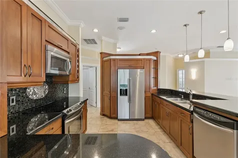 184 Wimbledon Circle Lake Mary FL 32746