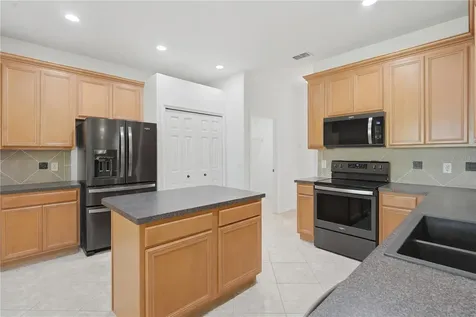 4203 Rock Hill Loop Apopka FL 32712
