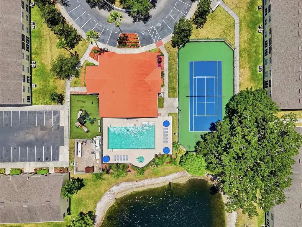 2788 Club Cortile Circle Kissimmee FL 34746