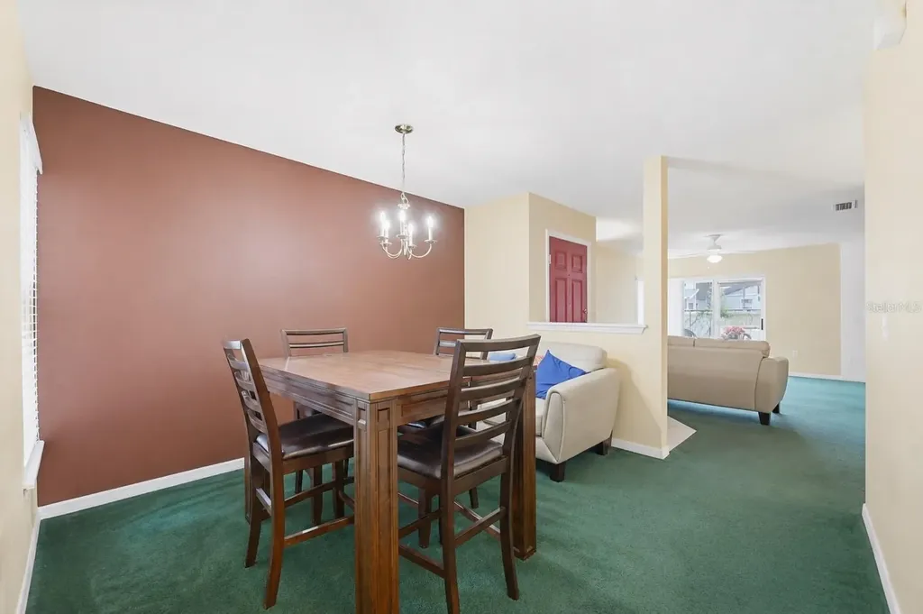 2788 Club Cortile Circle Kissimmee FL 34746