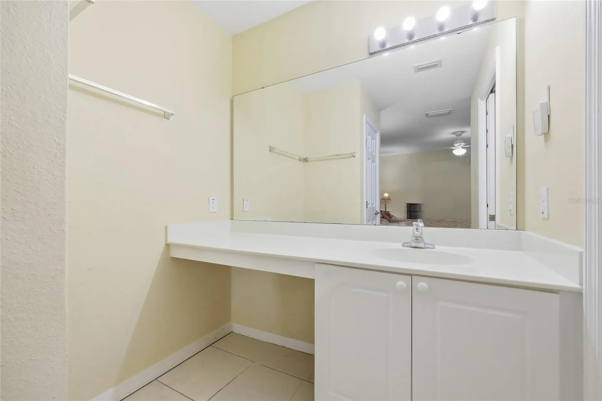 2788 Club Cortile Circle Kissimmee FL 34746