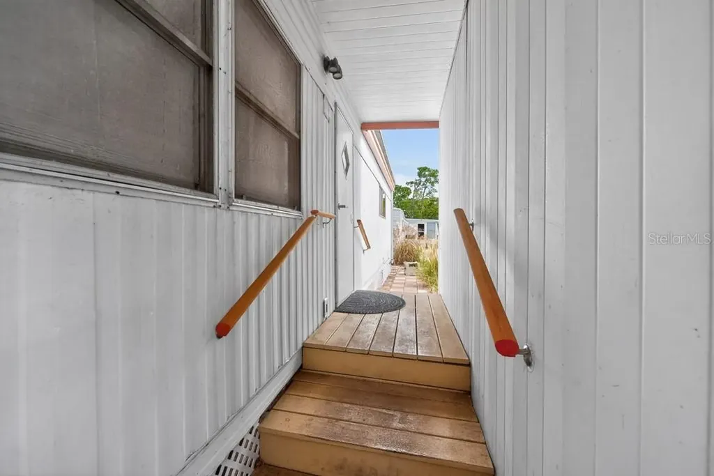 3527 Tiki Drive Holiday FL 34691