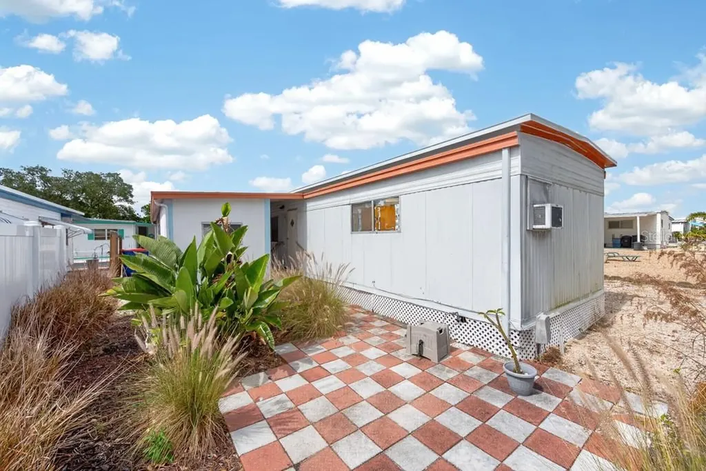 3527 Tiki Drive Holiday FL 34691
