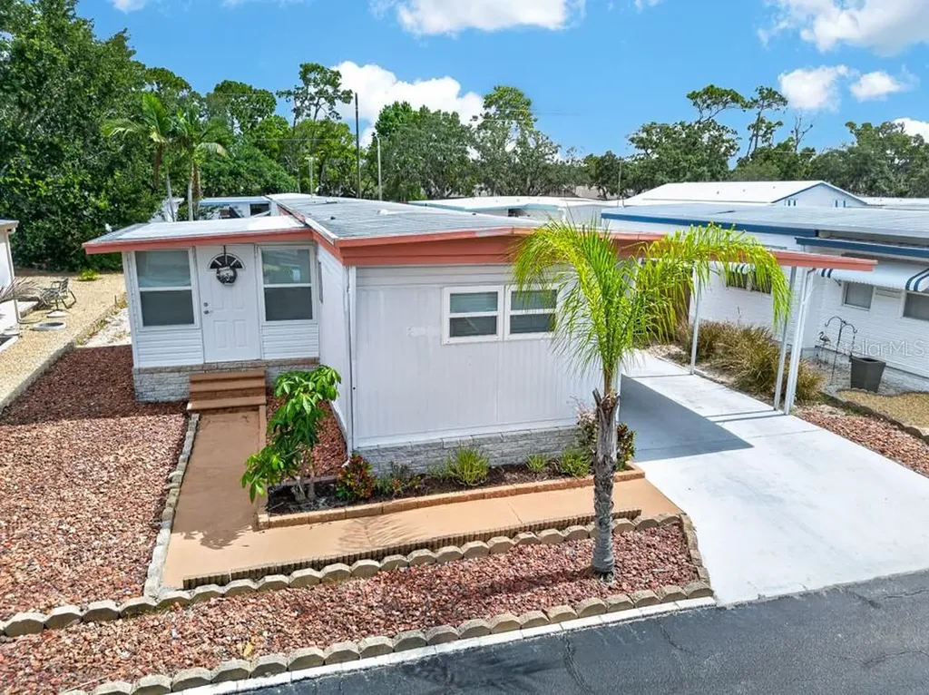 3527 Tiki Drive Holiday FL 34691