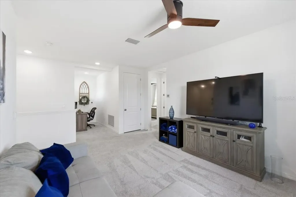 82 Hillshire Place Spring Hill FL 34609