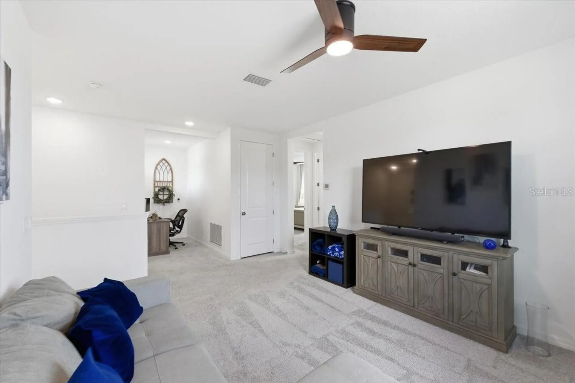 82 Hillshire Place Spring Hill FL 34609