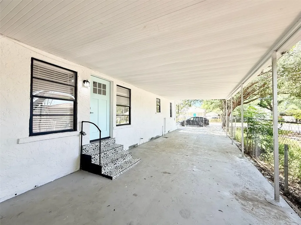 3505 N 16th Street Tampa FL 33605
