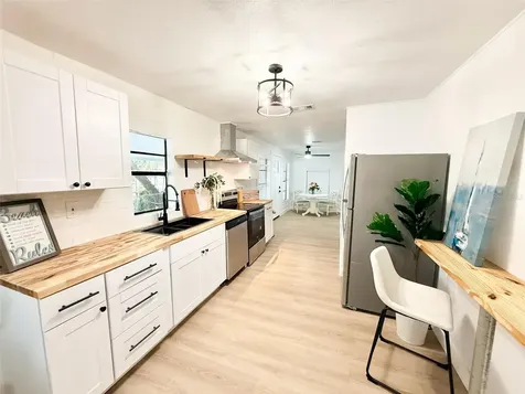 3505 N 16th Street Tampa FL 33605