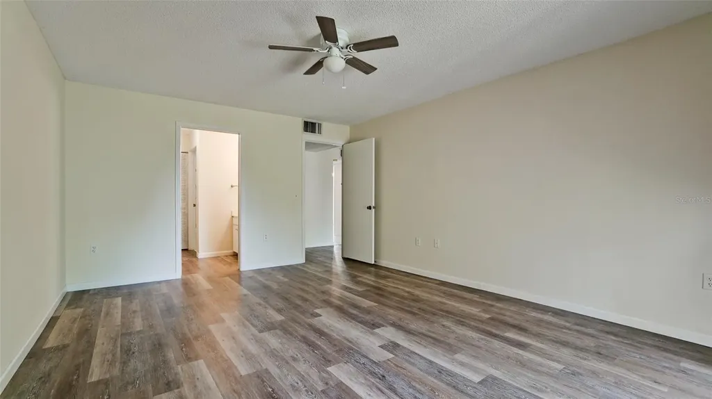 507 Lakeside Drive Bradenton FL 34210