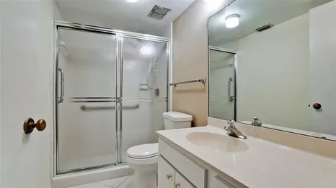 507 Lakeside Drive Bradenton FL 34210