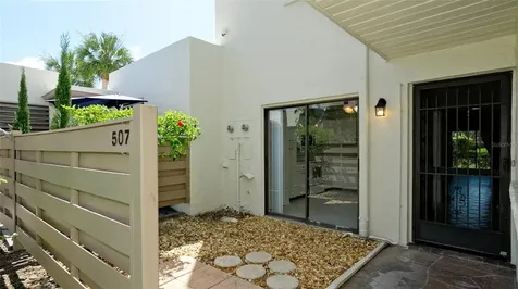 507 Lakeside Drive Bradenton FL 34210