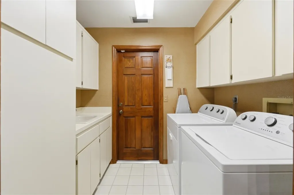 4027 Cheverly Drive W Lakeland FL 33813
