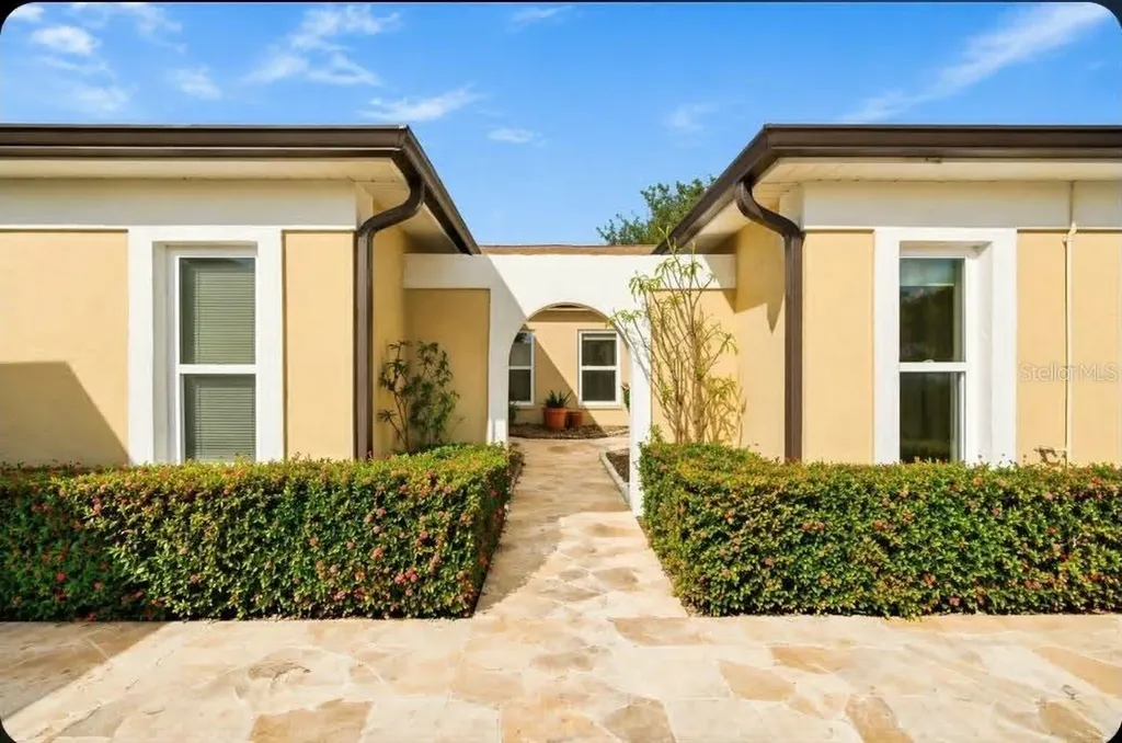 1203 Saxony Circle Punta Gorda FL 33983