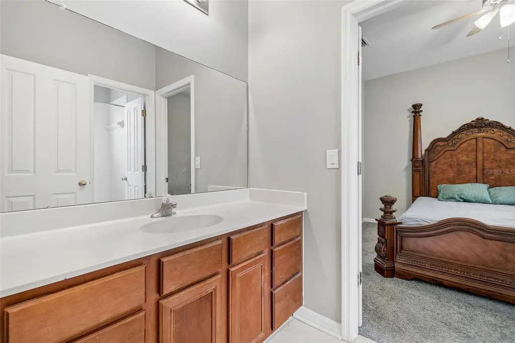 2005 Wexford Green Drive Valrico FL 33594