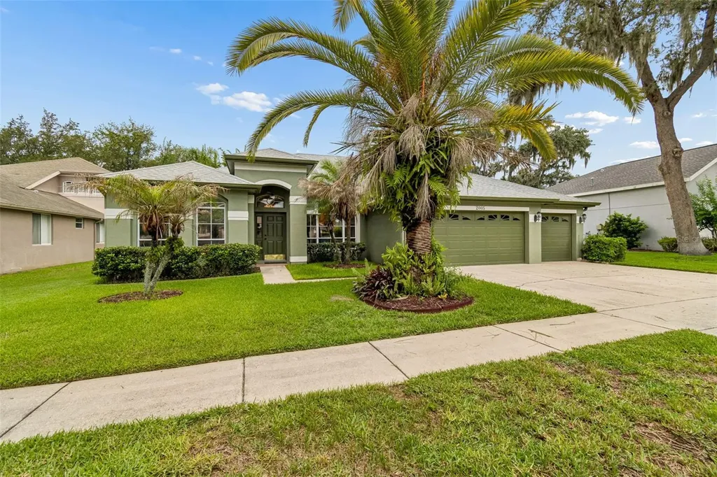 2005 Wexford Green Drive Valrico FL 33594