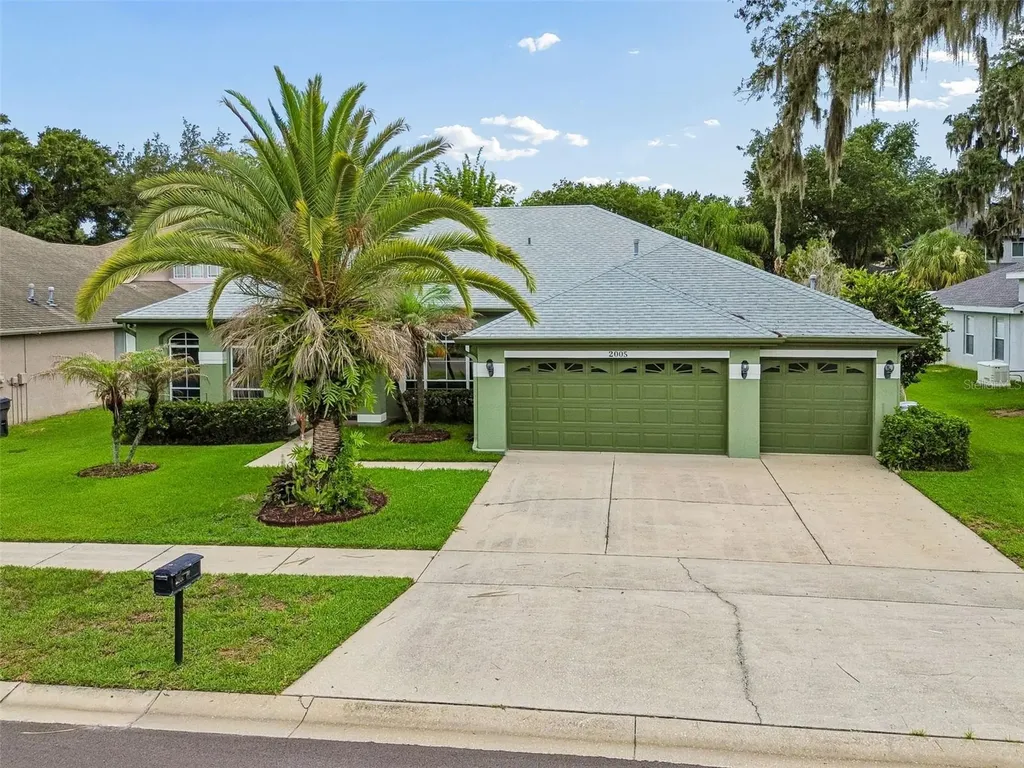2005 Wexford Green Drive Valrico FL 33594