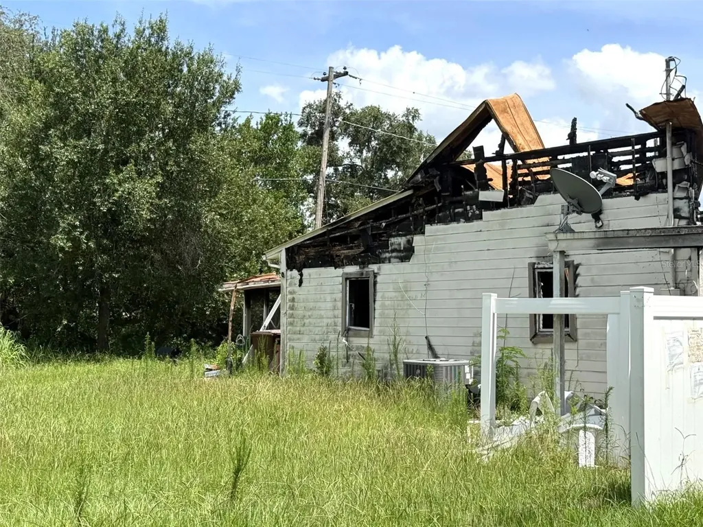 405 NW 5th Avenue Mulberry FL 33860