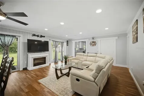 4218 SE 14th Place Ocala FL 34471