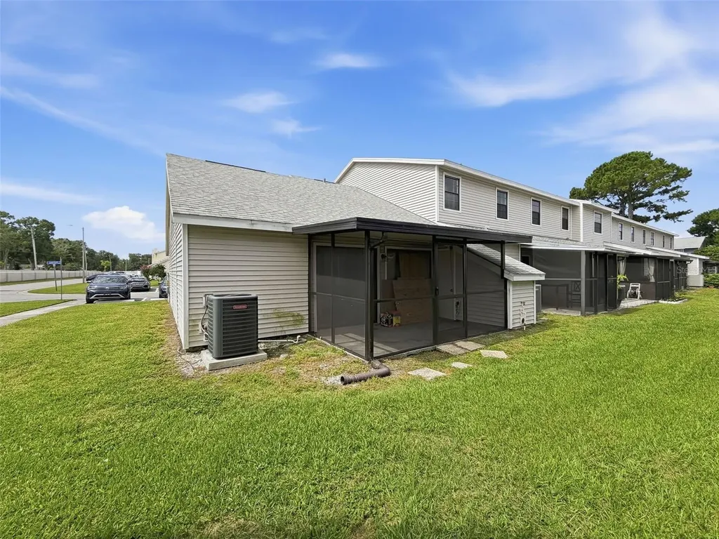 5301 Ladywell Court Tampa FL 33624