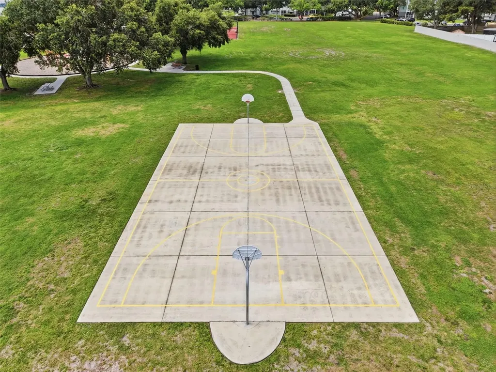 5301 Ladywell Court Tampa FL 33624