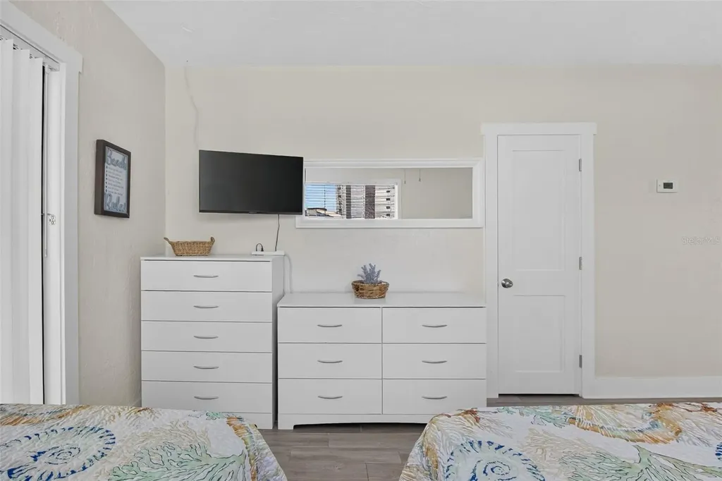 908 Villas Drive Venice FL 34285