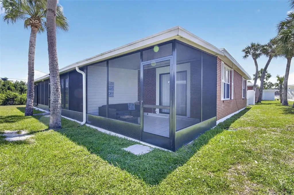 908 Villas Drive Venice FL 34285