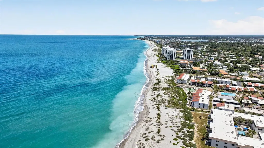 908 Villas Drive Venice FL 34285