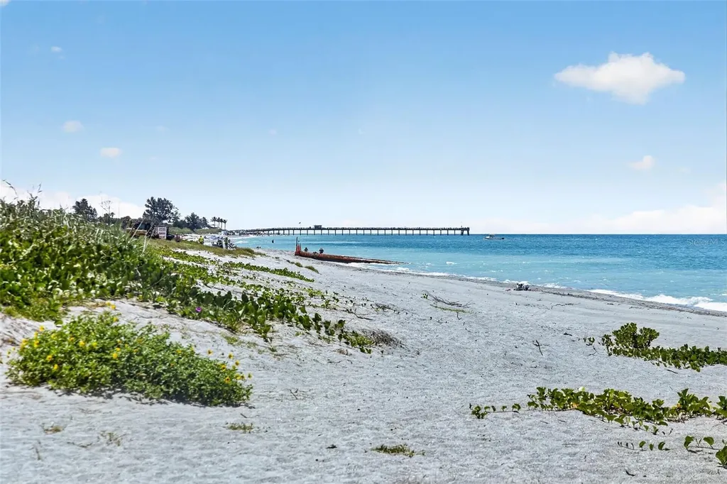 908 Villas Drive Venice FL 34285