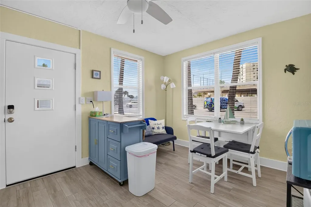908 Villas Drive Venice FL 34285