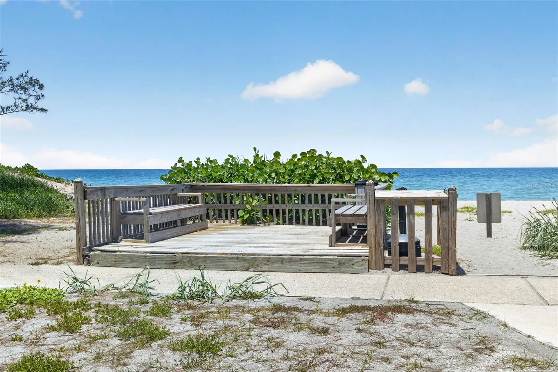 908 Villas Drive Venice FL 34285
