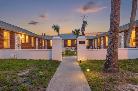 908 Villas Drive Venice FL 34285