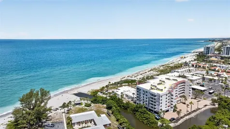 908 Villas Drive Venice FL 34285