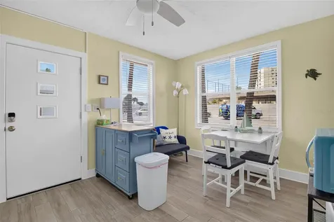 908 Villas Drive Venice FL 34285