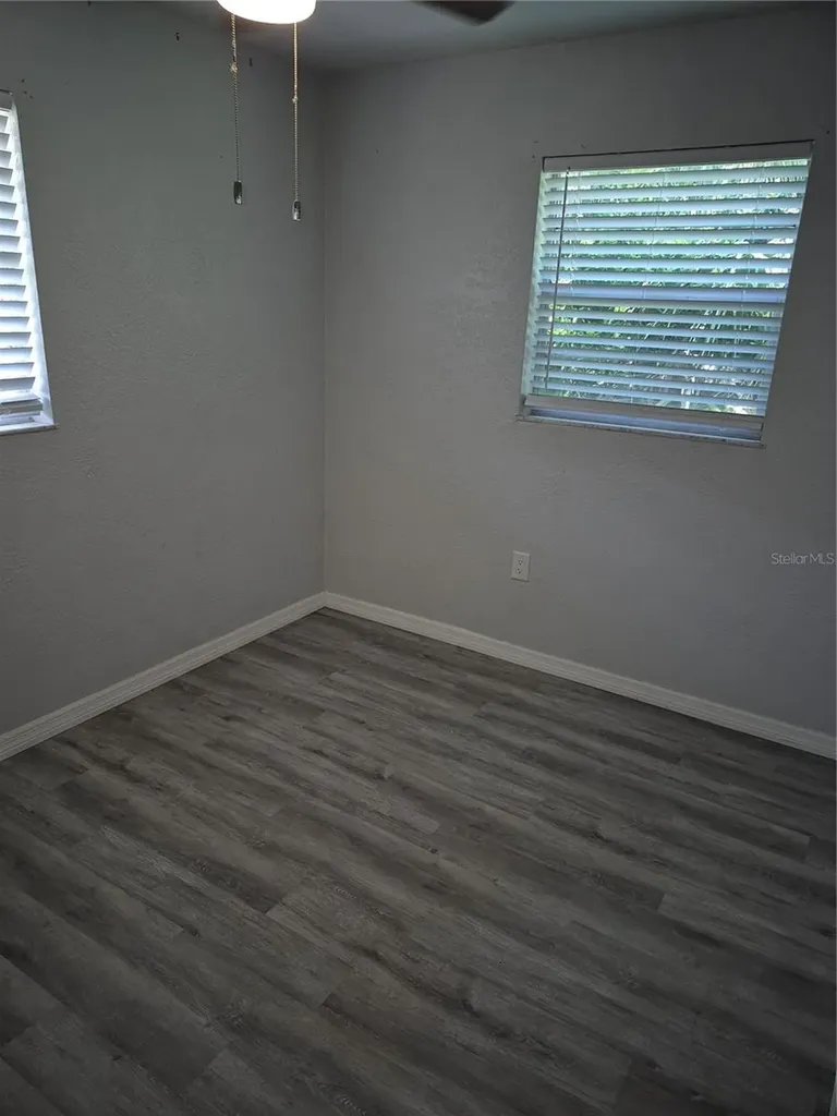 321 Jeru Boulevard Tarpon Springs FL 34689