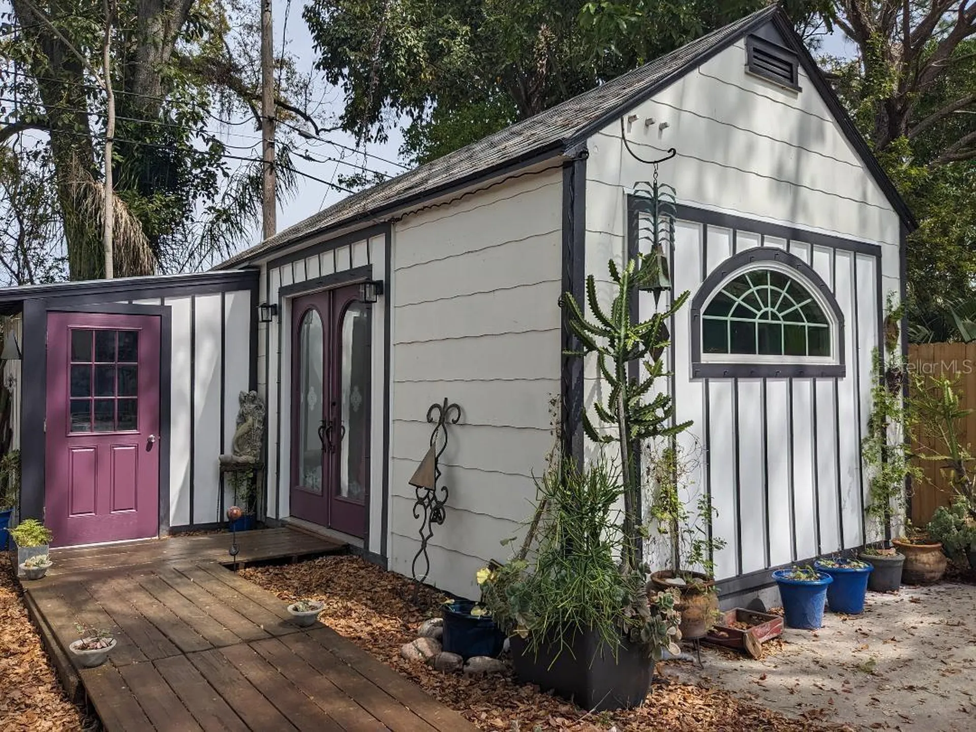 735 26th Avenue S St Petersburg FL 33705