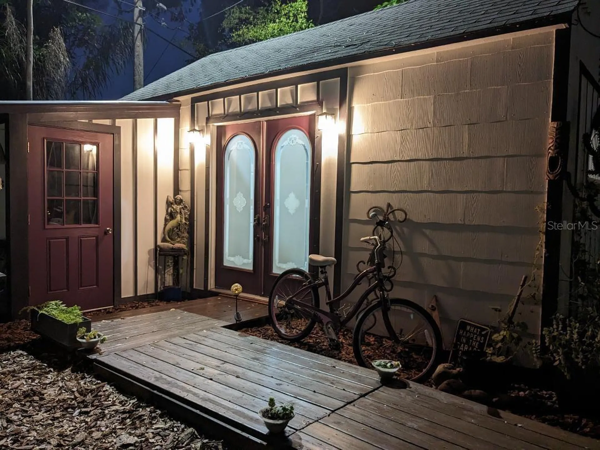 735 26th Avenue S St Petersburg FL 33705