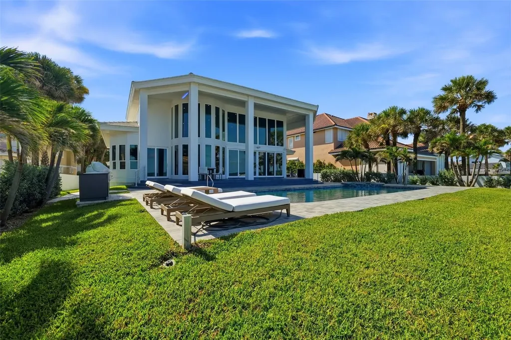 1480 Gulf Boulevard Belleair Beach FL 33786