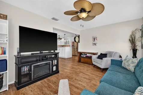 4016 83rd Street N St Petersburg FL 33709