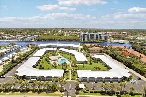 5540 N Ocean Boulevard Ocean Ridge FL 33435