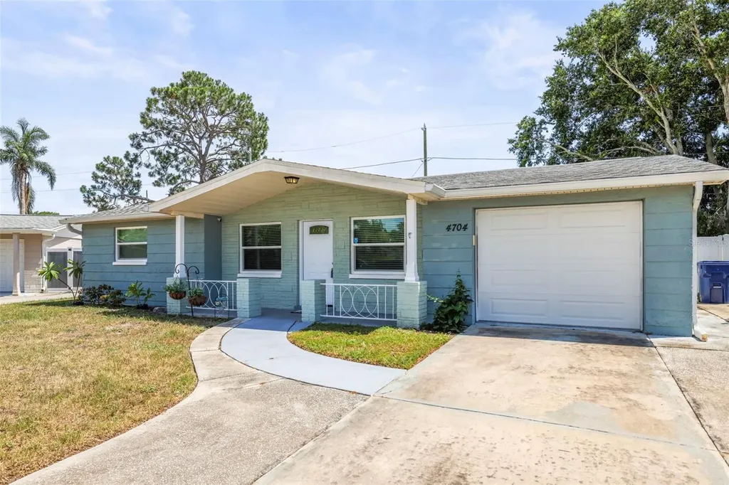 4704 Koala Drive Holiday FL 34690