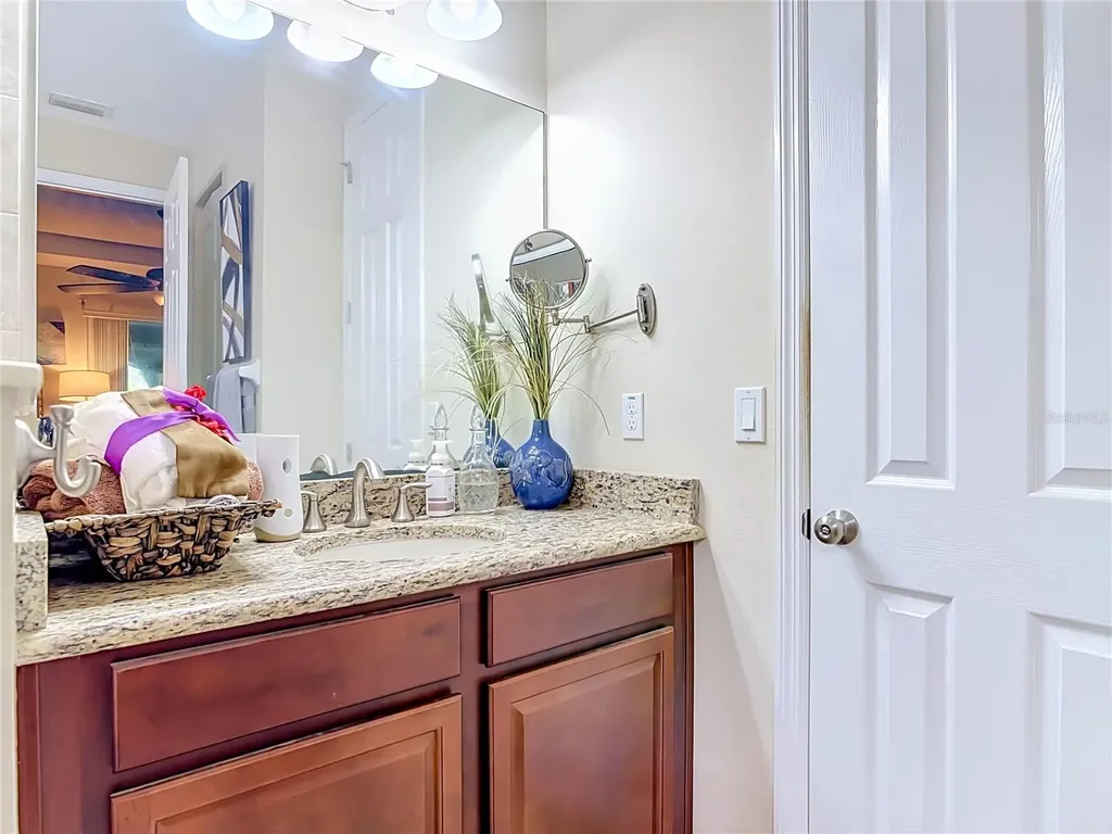 111 S Hummingbird Place Palm Coast FL 32164