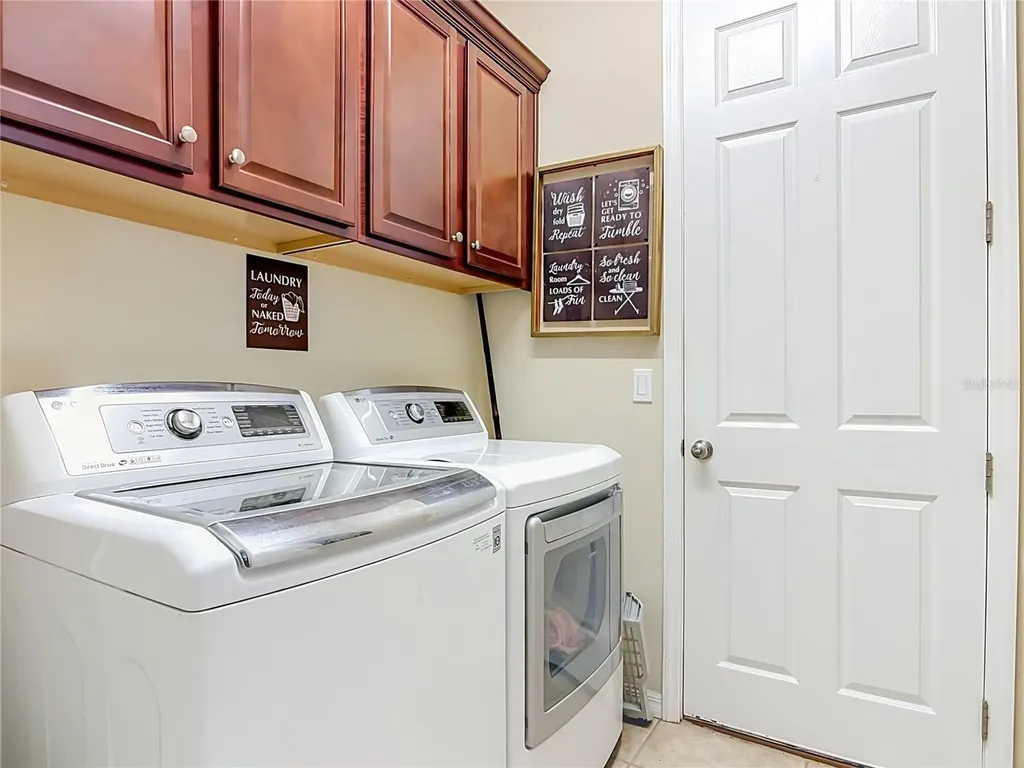 111 S Hummingbird Place Palm Coast FL 32164